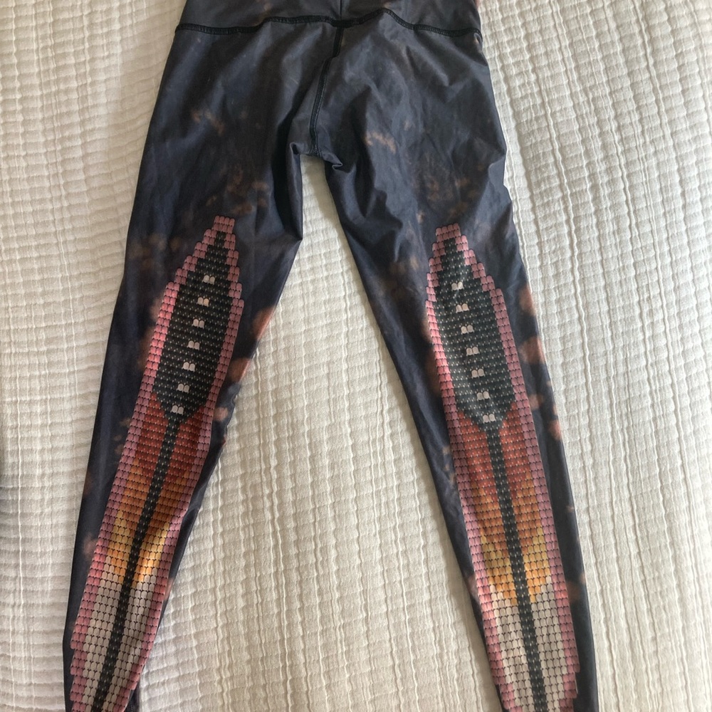 Teeki yoga pants